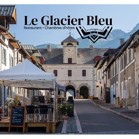 Auberge Le Glacier Bleu มงต์โดแฟง ภายนอก รูปภาพ